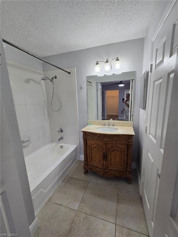 12591 Equestrian CIR 1203-14