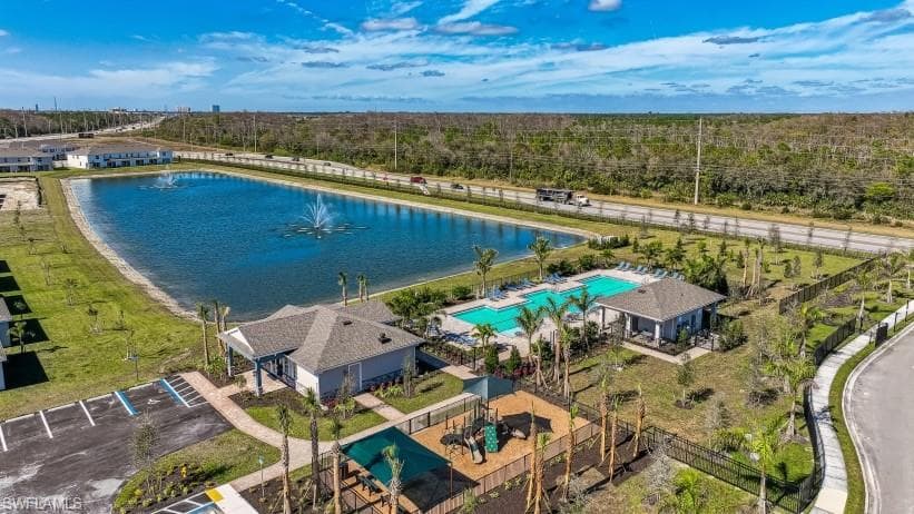 11323 SUNSET PRESERVE DR-42