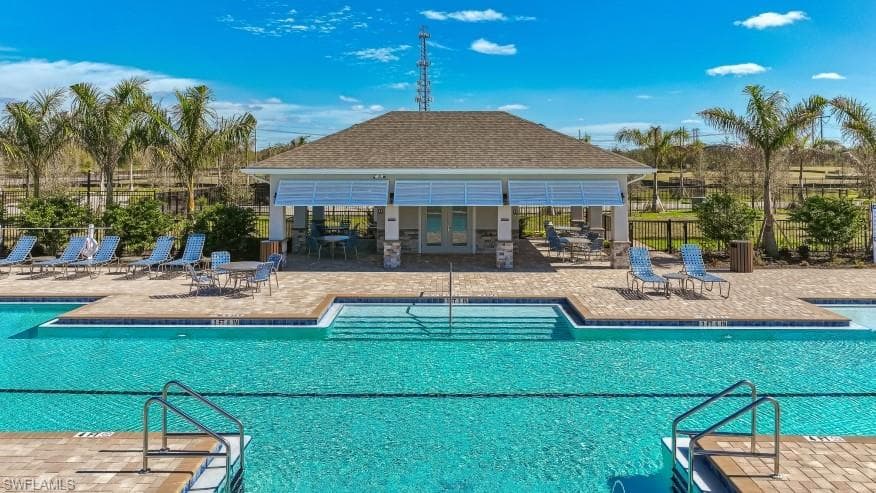 11323 SUNSET PRESERVE DR-41