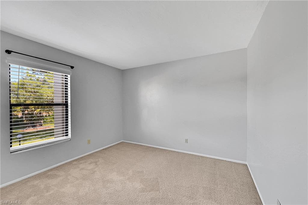 8474 Charter Club CIR 13-22