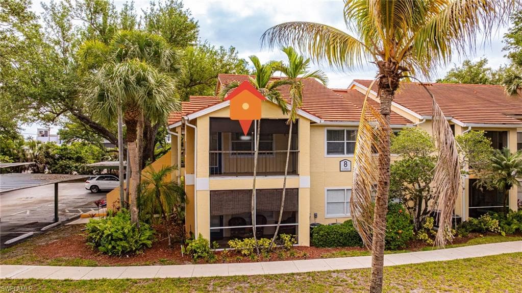 12561 Equestrian CIR 802-33
