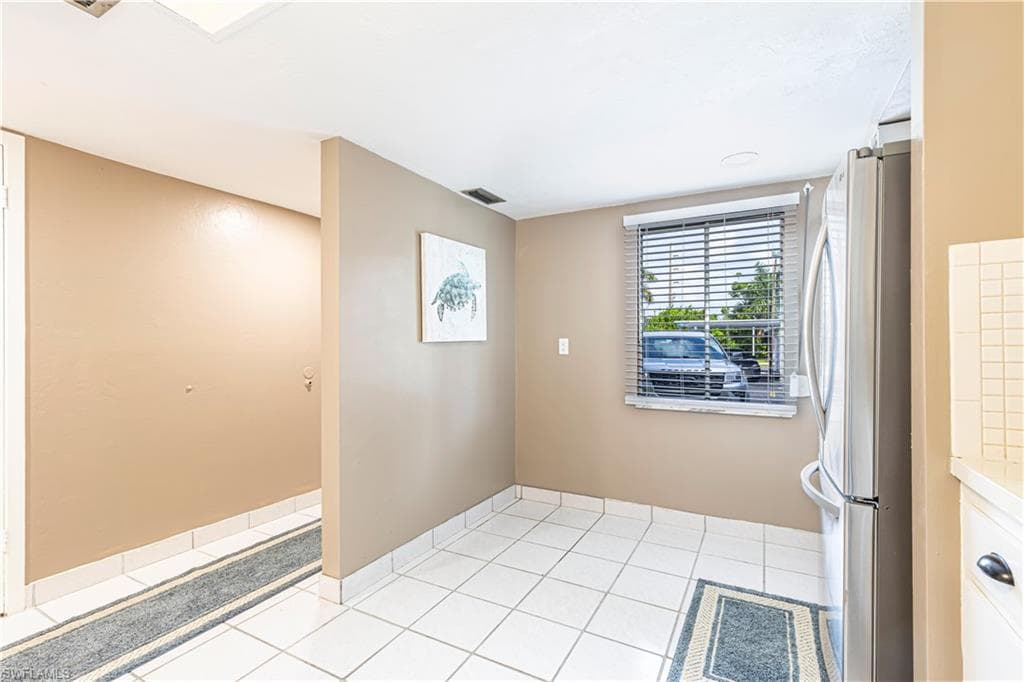 2244 Winkler AVE 108-25