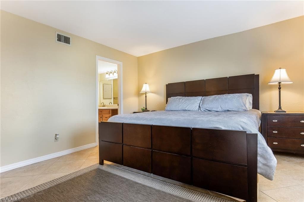 1075 Foxfire LN 103-12