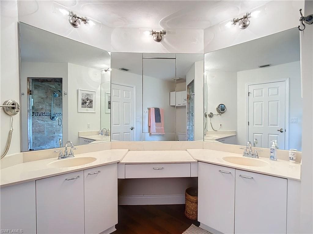 2860 CITRUS LAKE DR R-202-36