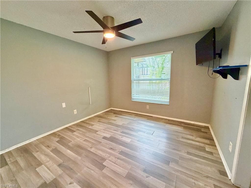 6124 Principia DR 2-6