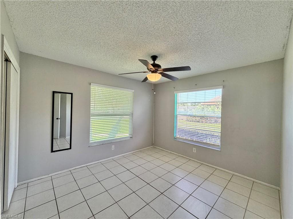 6124 Principia DR 2-7