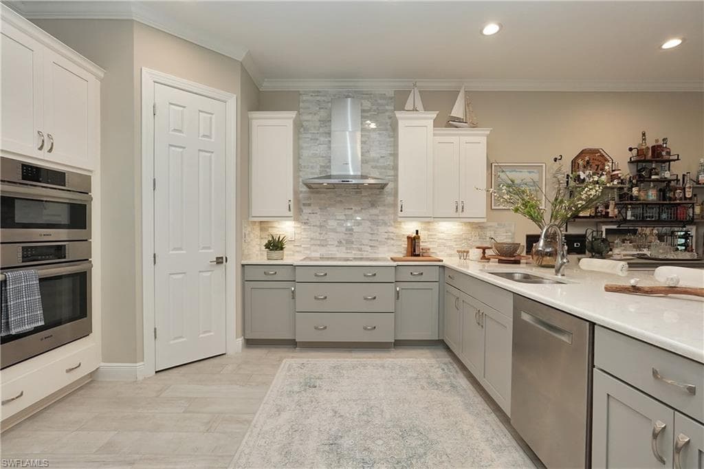 1169 S Town And River DR-6