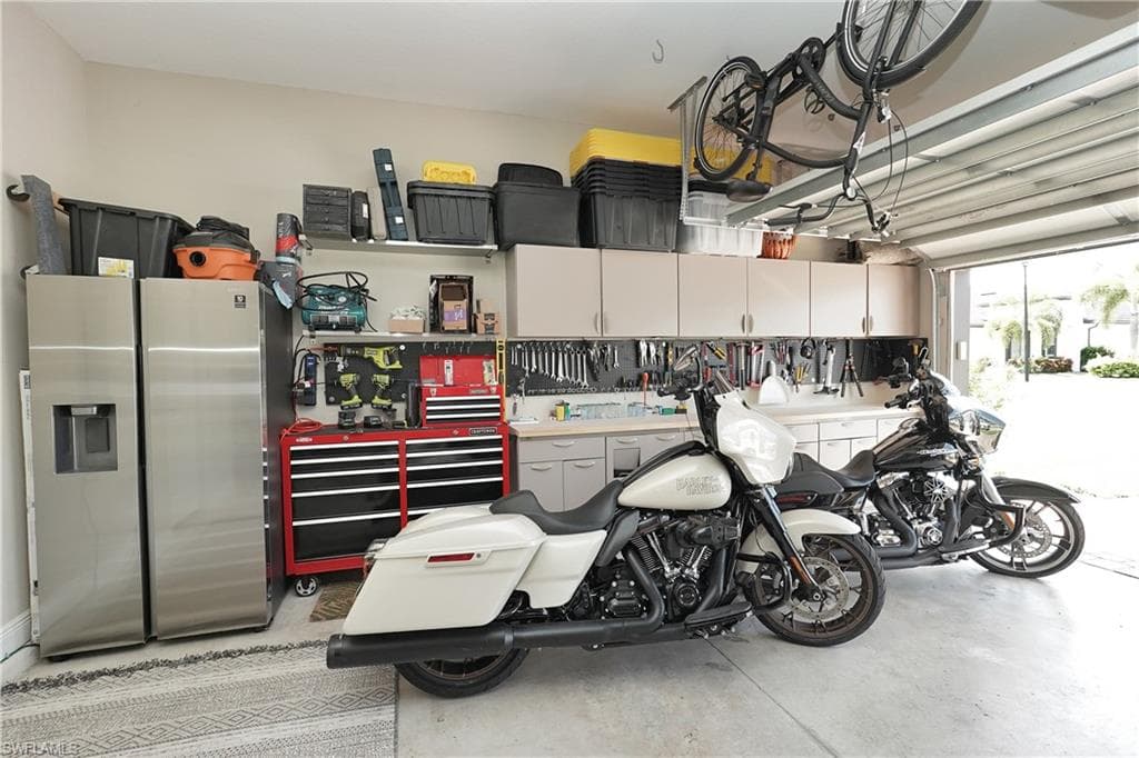 1169 S Town And River DR-38