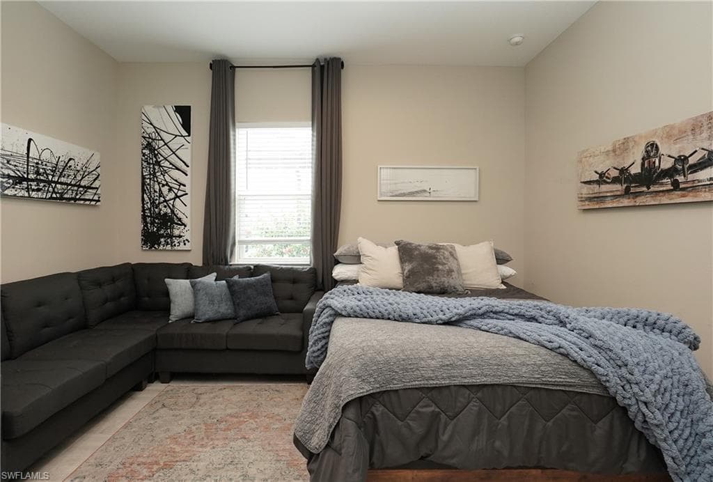 1169 S Town And River DR-33