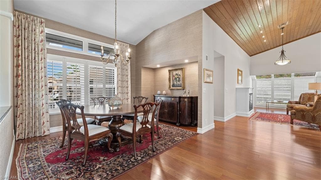 16918 Timberlakes DR-17