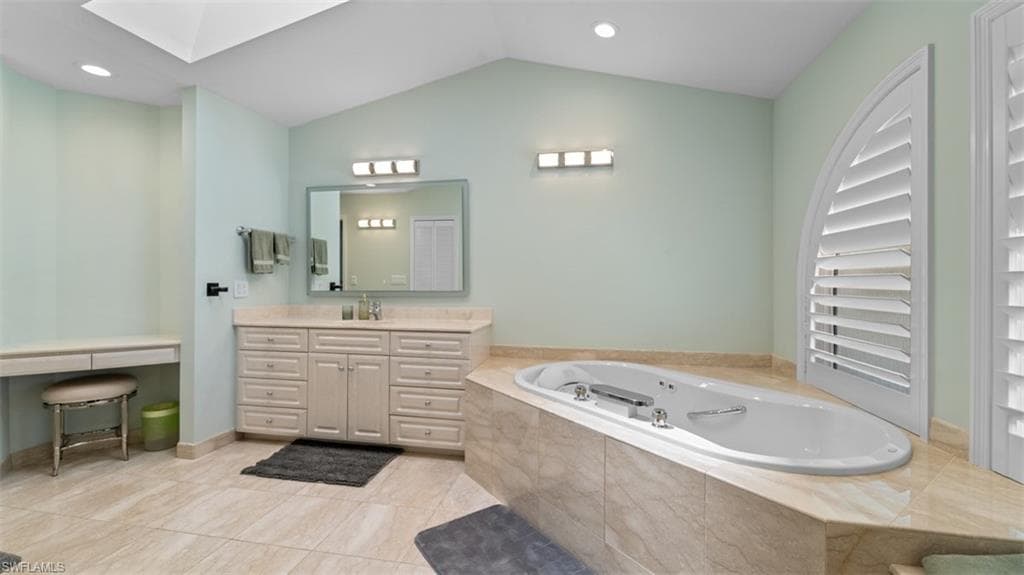 16918 Timberlakes DR-36
