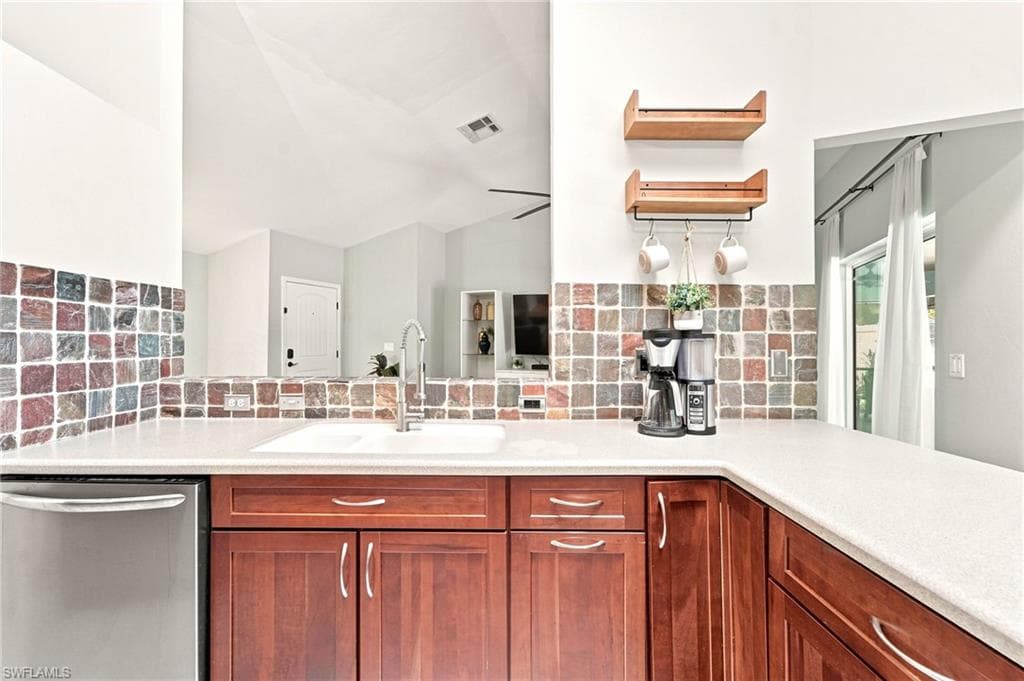 18918 Cypress View DR-11