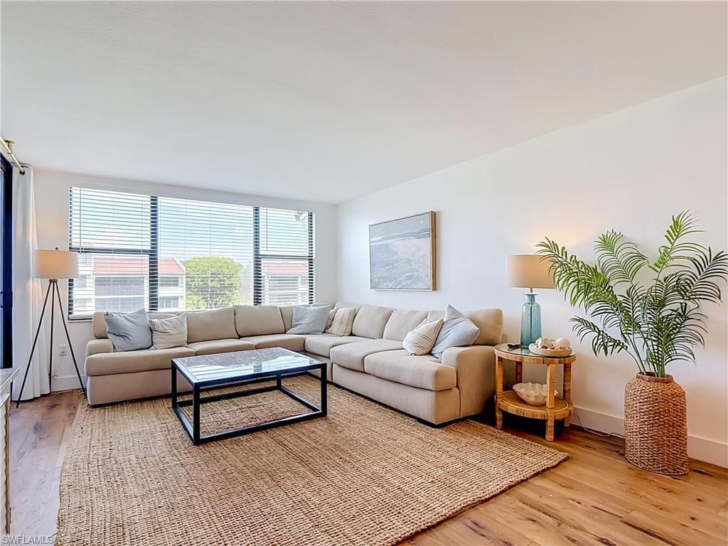 979 E Gulf DR D433-16