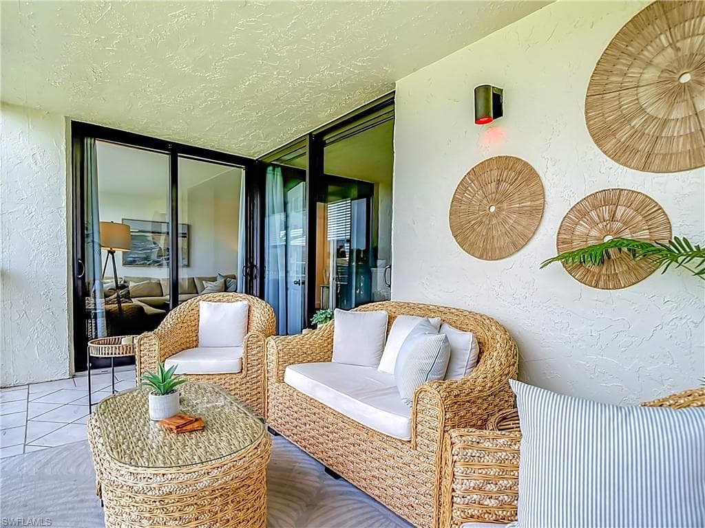 979 E Gulf DR D433-33