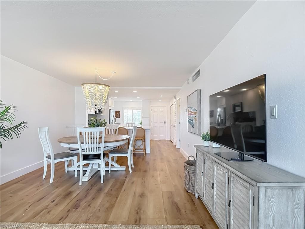 979 E Gulf DR D433-19