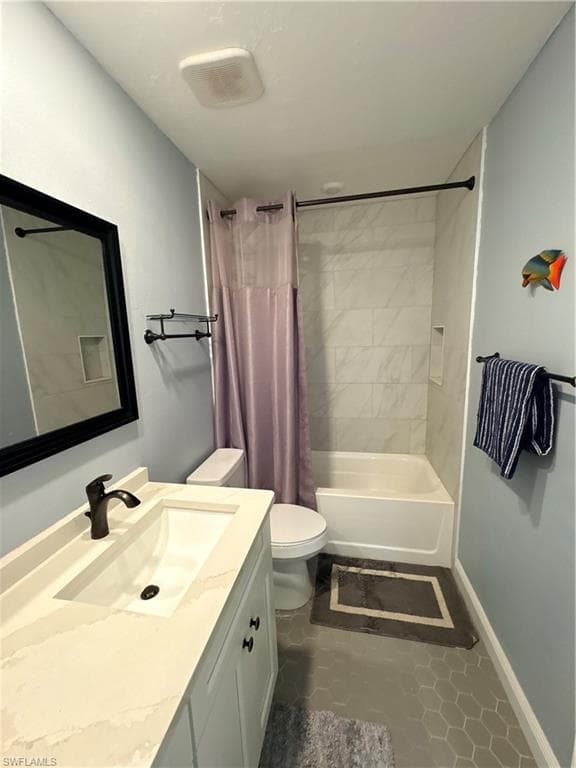 4520 SW 8th PL 4-23