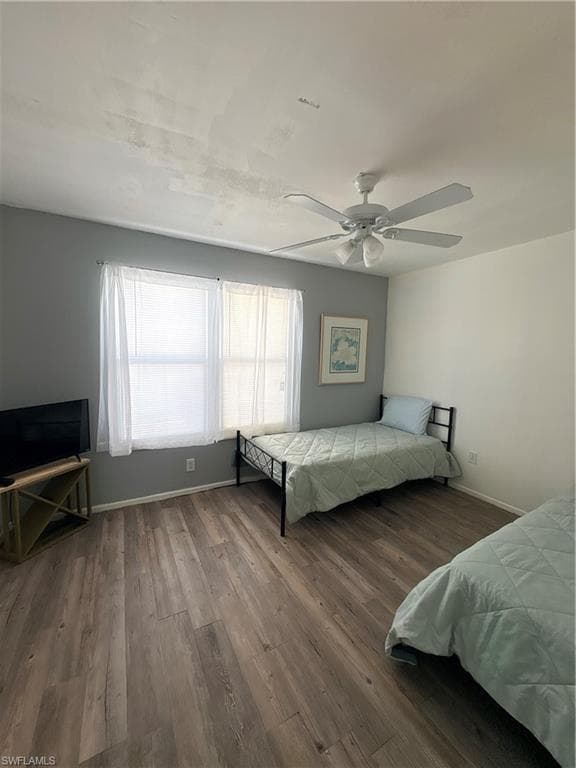 4520 SW 8th PL 4-26