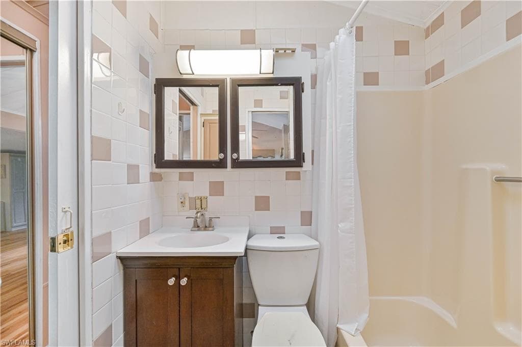 10835 Vireo CIR-17