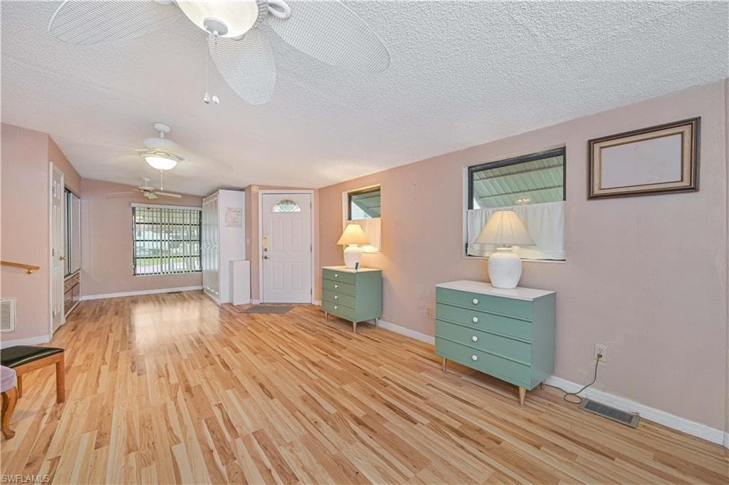 10835 Vireo CIR-9