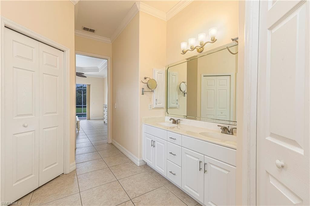 12288 Casals LN-16