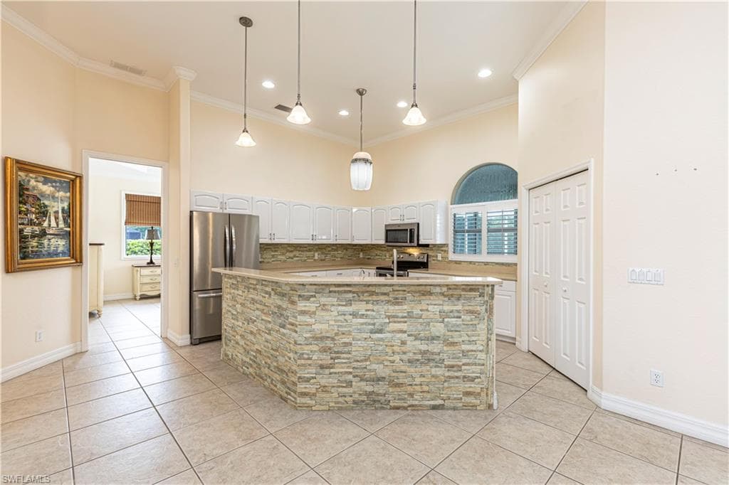 12288 Casals LN-7