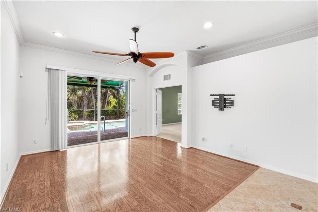 2493 Keystone Lake DR-13