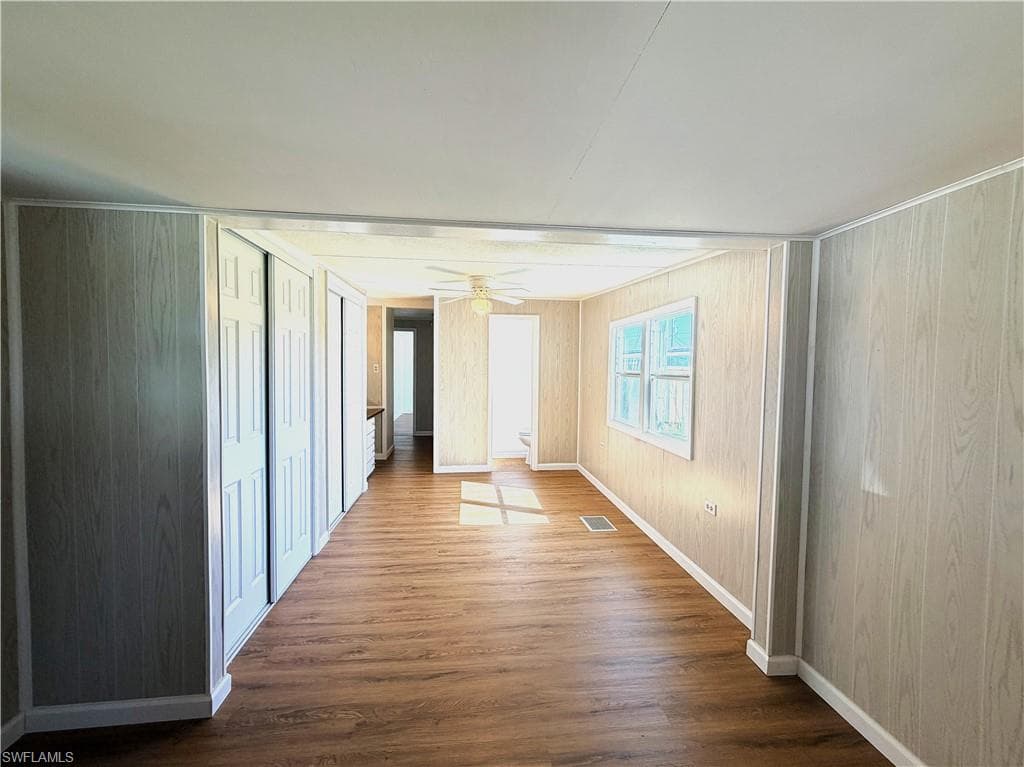 139 Gaslight AVE-17