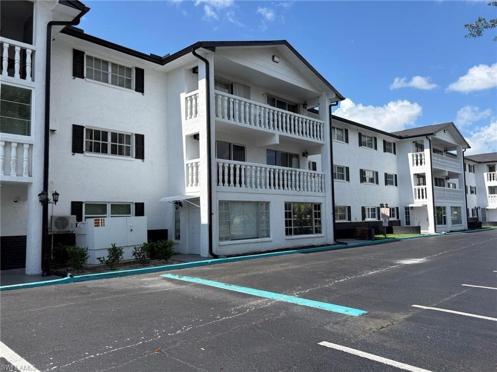 3704 Broadway 214-25
