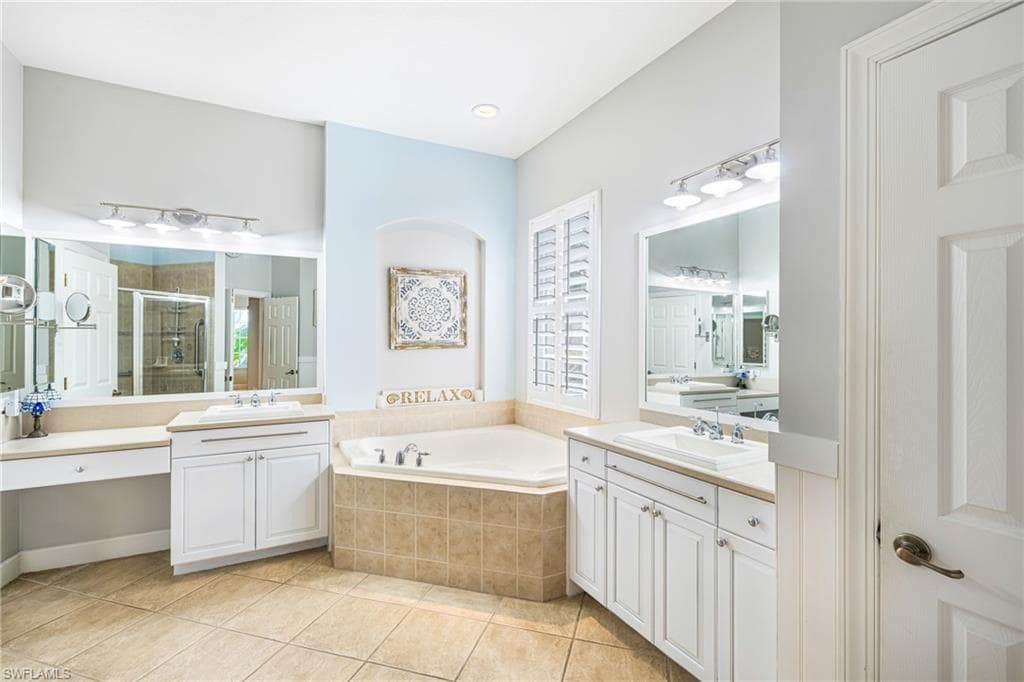5589 Whispering Willow WAY-16