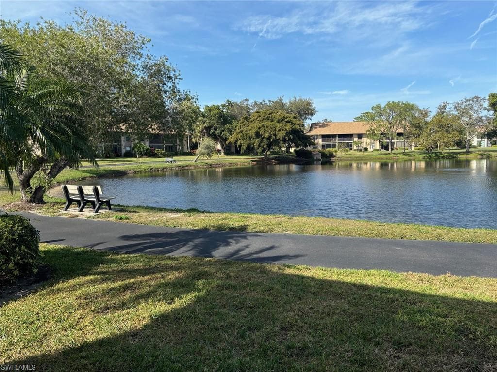 513 Lake Louise CIR 101-3