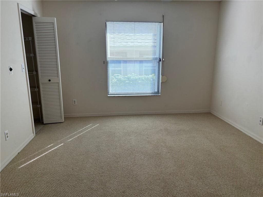 513 Lake Louise CIR 101-14