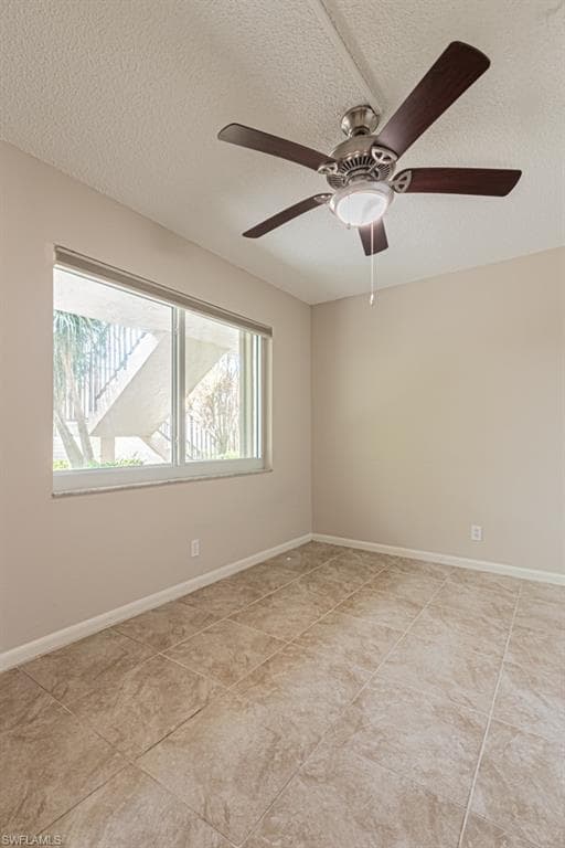 149 Palm DR 17-22