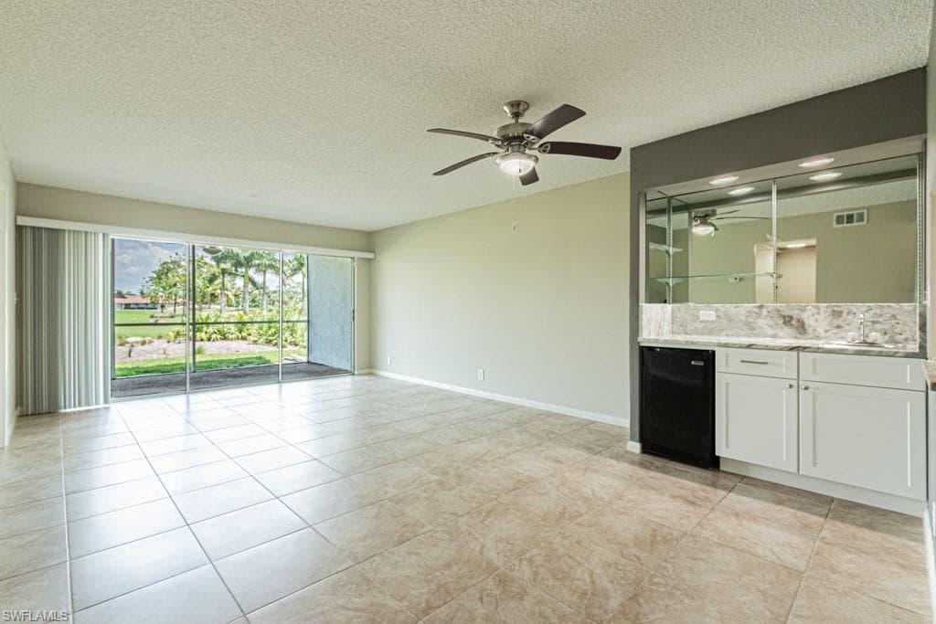 149 Palm DR 17-34