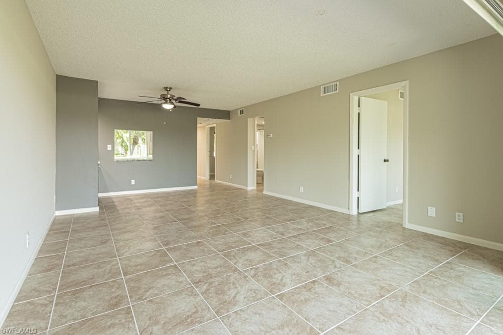 149 Palm DR 17-10