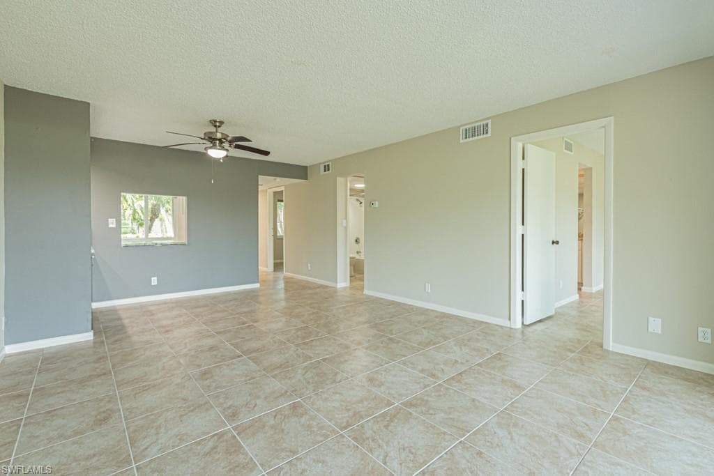 149 Palm DR 17-41