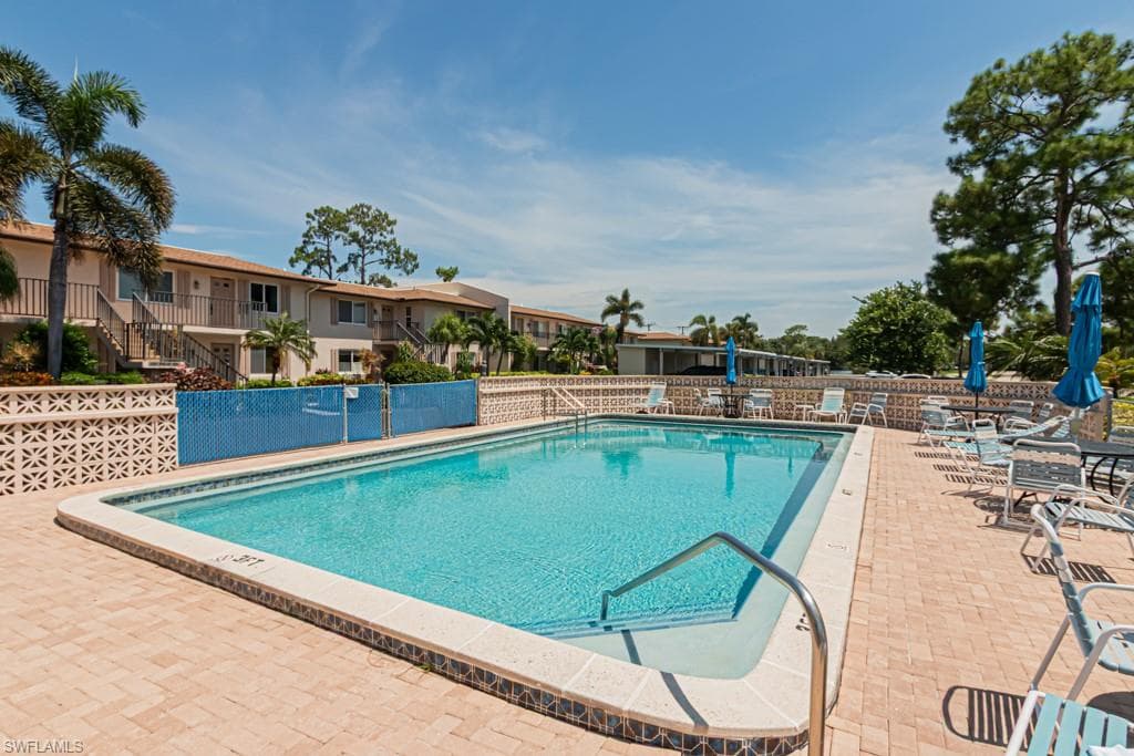 149 Palm DR 17-44