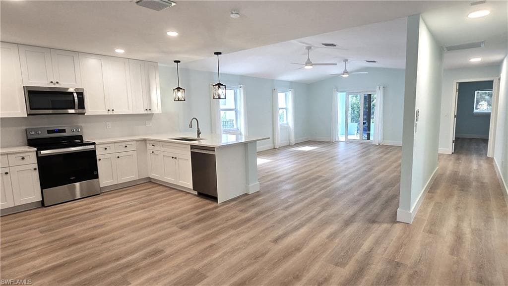 1039 Michigan AVE-5