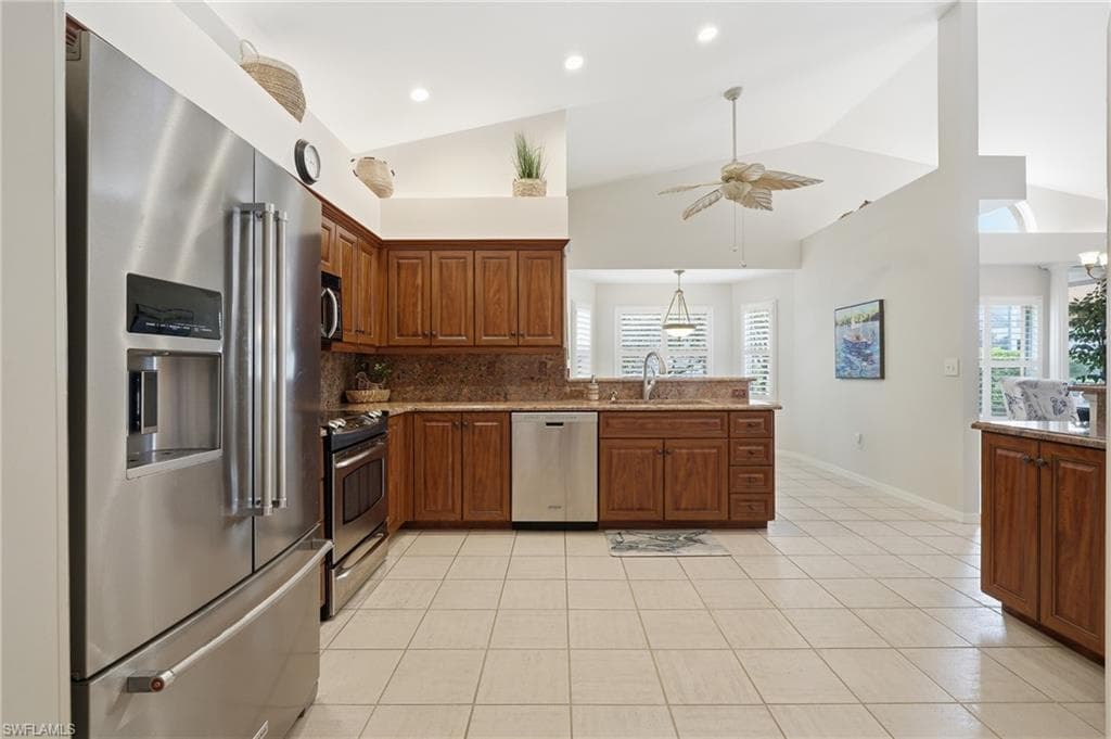 12846 Dresden CT-16