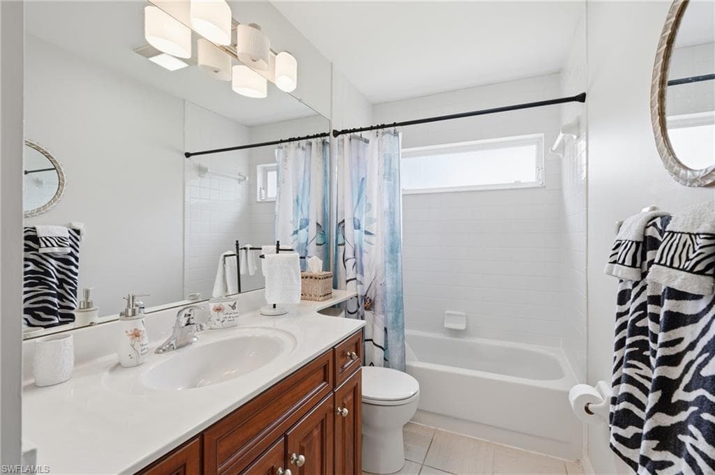 12846 Dresden CT-32