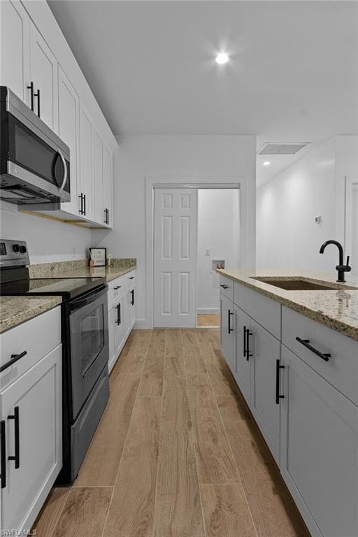 2008 Robert AVE-12