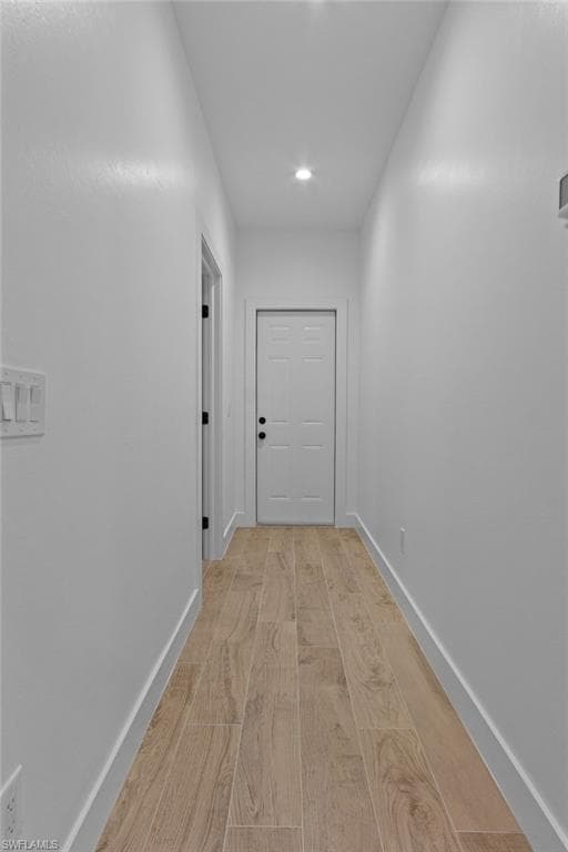 2008 Robert AVE-31