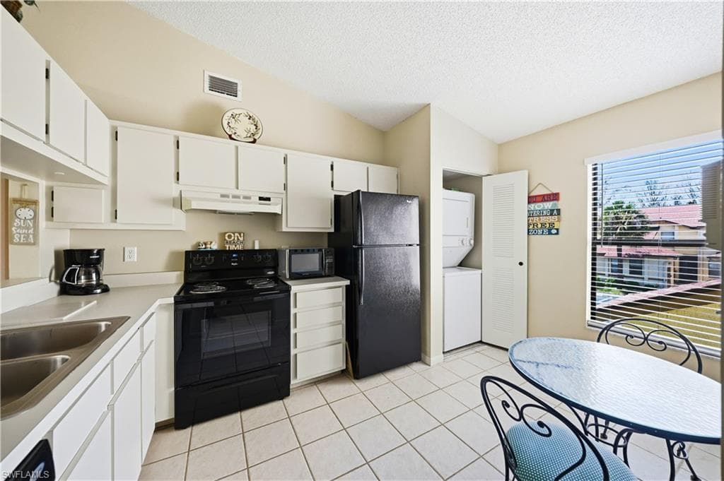 15206 Parkside DR 202-26