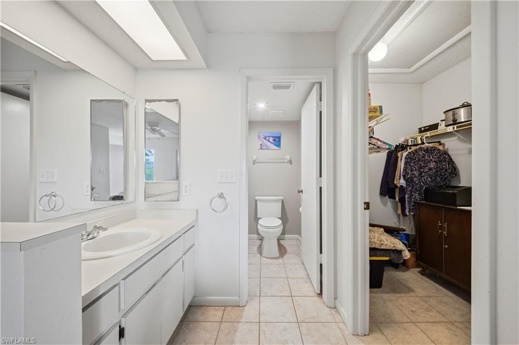 15206 Parkside DR 202-24
