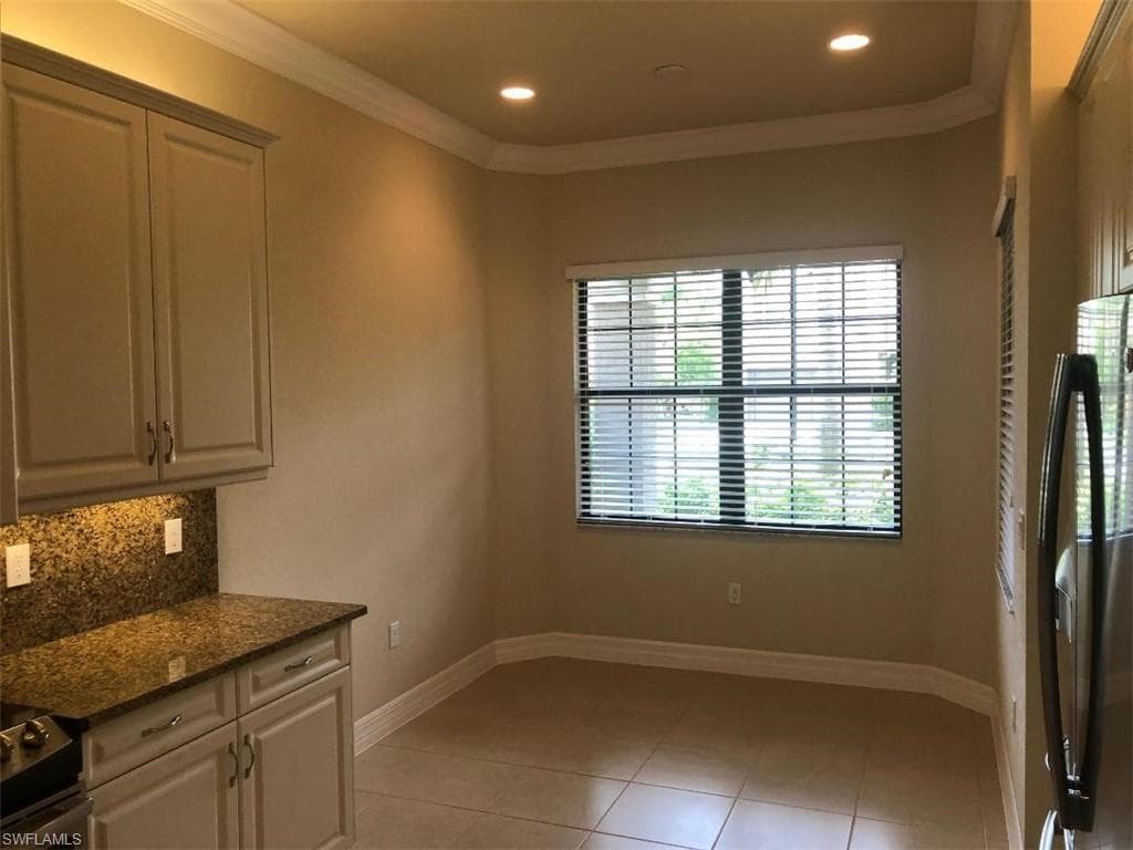 13644 Mandarin CIR-7