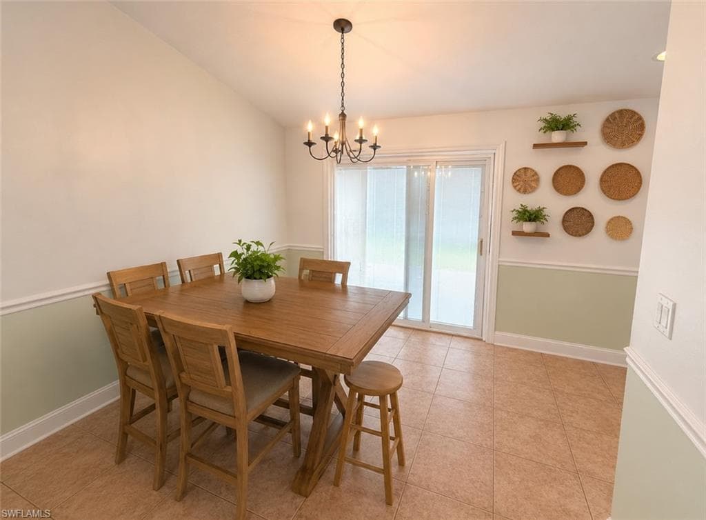 416 Candlewick CIR S-3