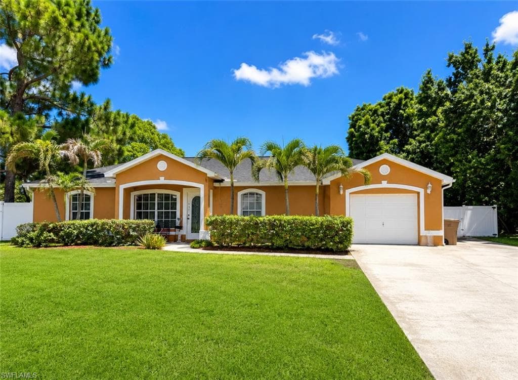 416 Candlewick CIR S-1