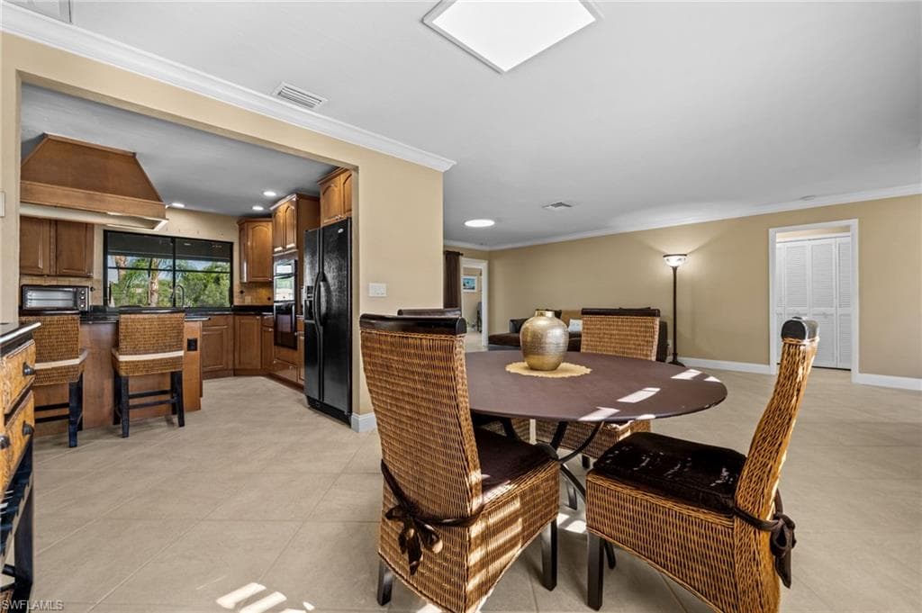 4165 Prestwick CT-13