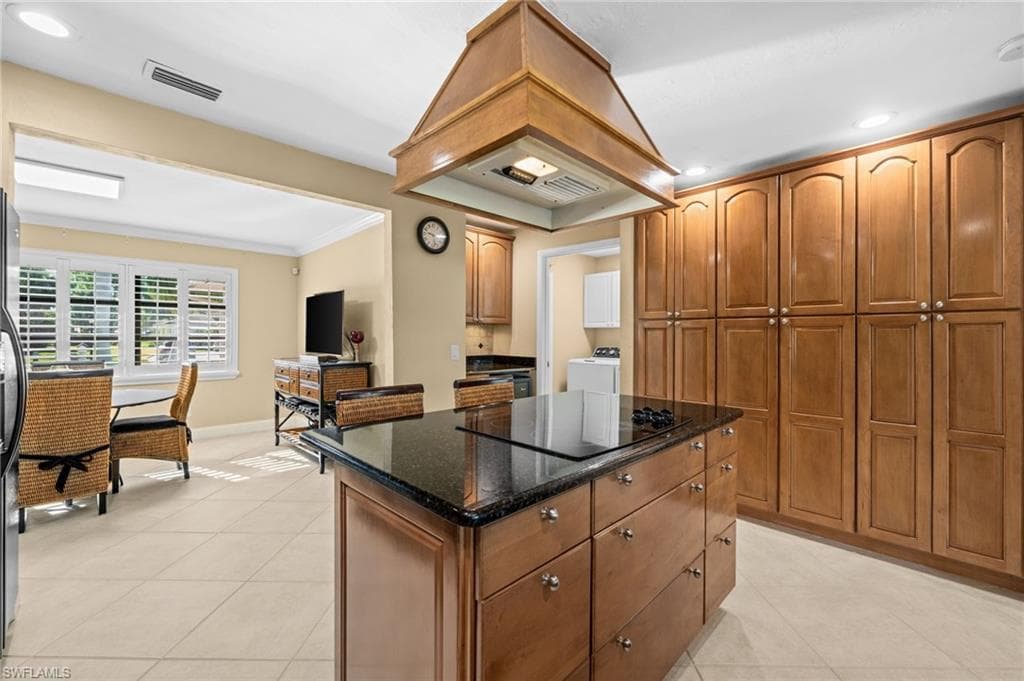 4165 Prestwick CT-18
