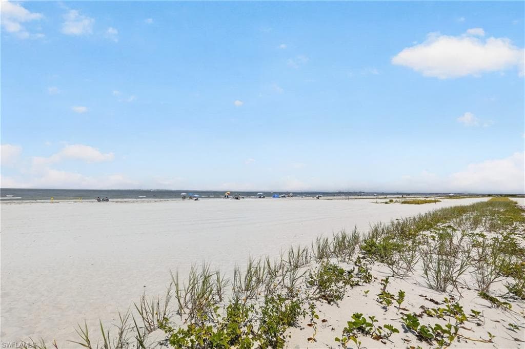 100 Estero BLVD 433-38