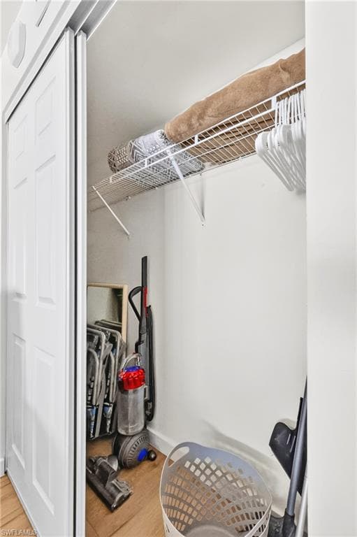 100 Estero BLVD 433-21